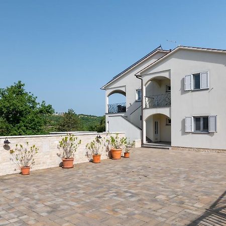Villa Vires Labin  Kültér fotó