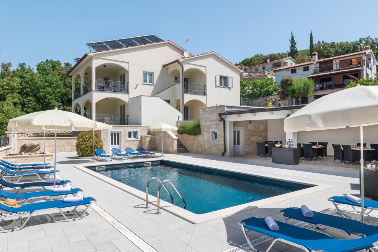 Villa Vires Labin  Kültér fotó