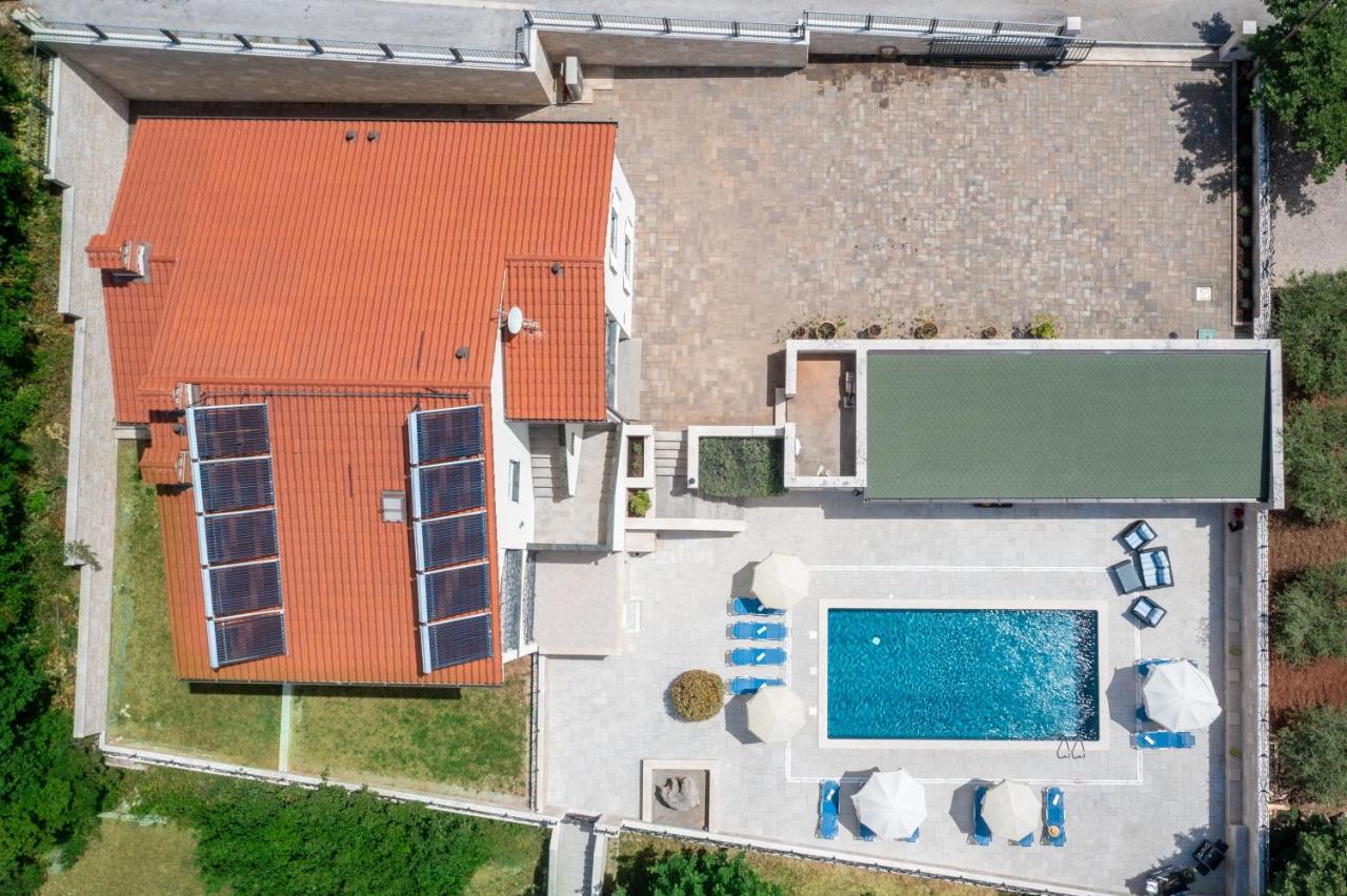 Villa Vires Labin  Kültér fotó